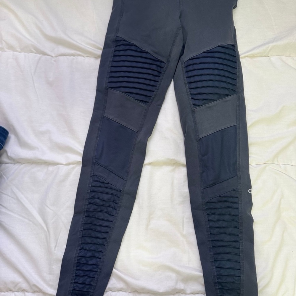 Stylish Black Moto Leggings
